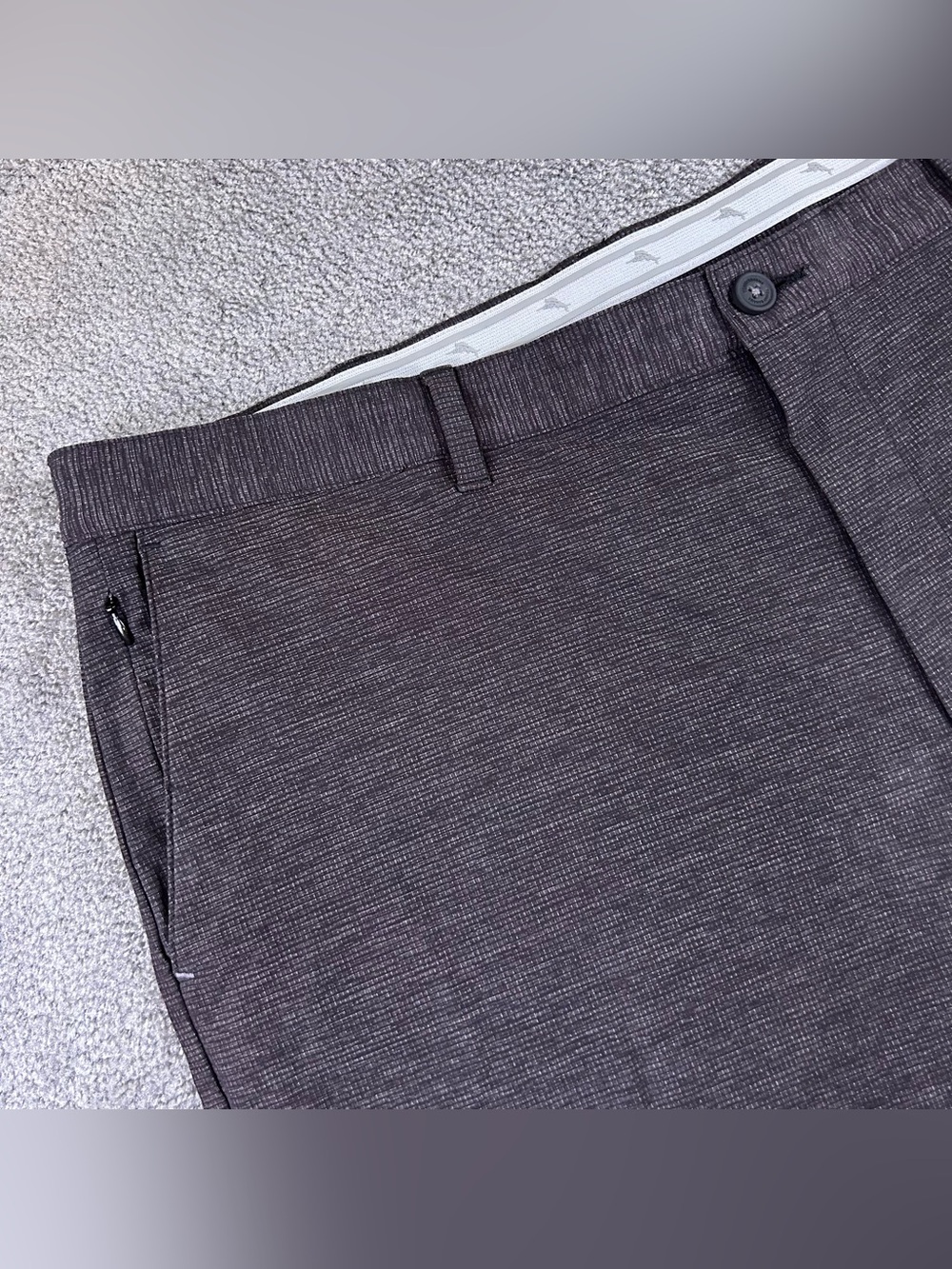 Tommy Bahama Chip Shot Performance Shorts Mens 44 Black Khaki 10" Heathered